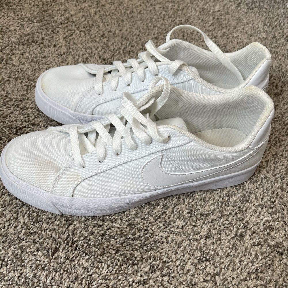 Women’s Nike Court Royale Sneaker
